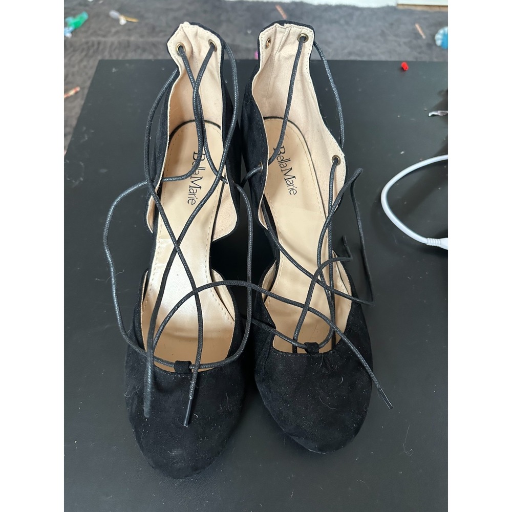 Bella Marie‎ Black Lace Up Wedge Heels in 8.5